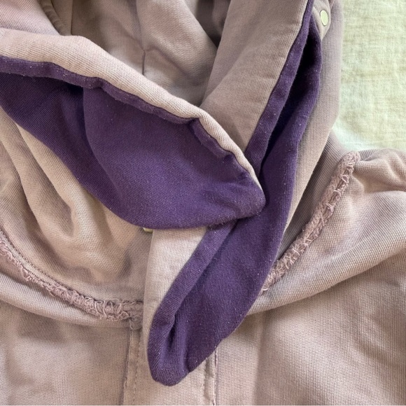 Drop Dead Test Rabbit Hoodie - Picture 11 of 16